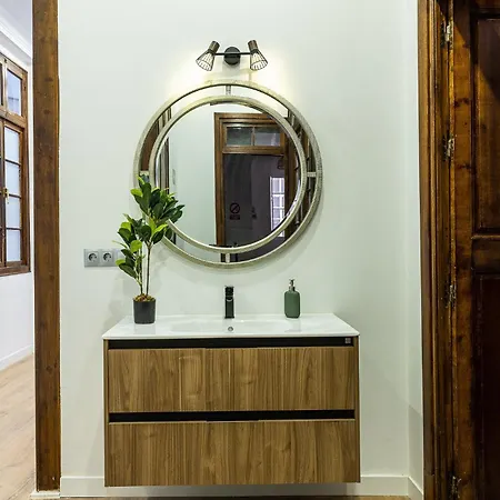 Strachan Trip Málaga